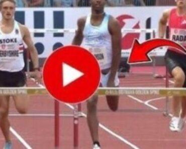 Runner Chris Robinson Exposing His Dick On 400m Race Video