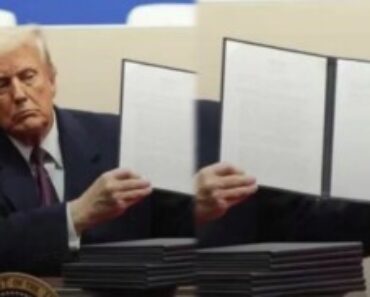 Nigerian scammer trends for scamming US President Donald Trump of over 250k dollars Nigerian scammer trends for scamming US President Donald Trump of over 250k dollars